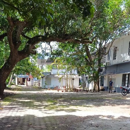 Prathiba Residency Hotel Kollam Exterior foto