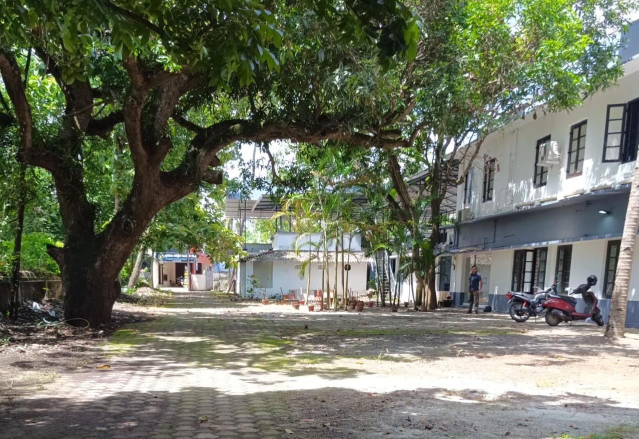 Prathiba Residency Hotel Kollam Exterior foto