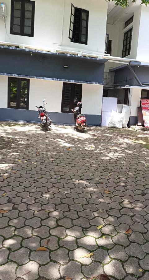 Prathiba Residency Hotel Kollam Exterior foto